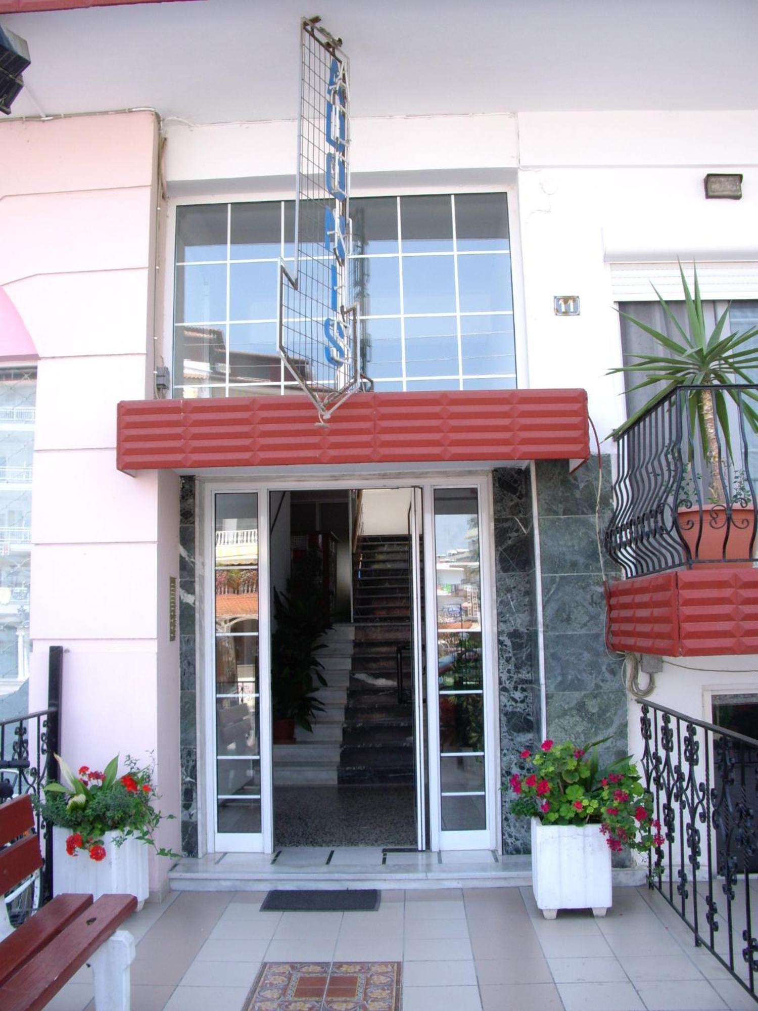 Adonis Apartments Paralía Zewnętrze zdjęcie